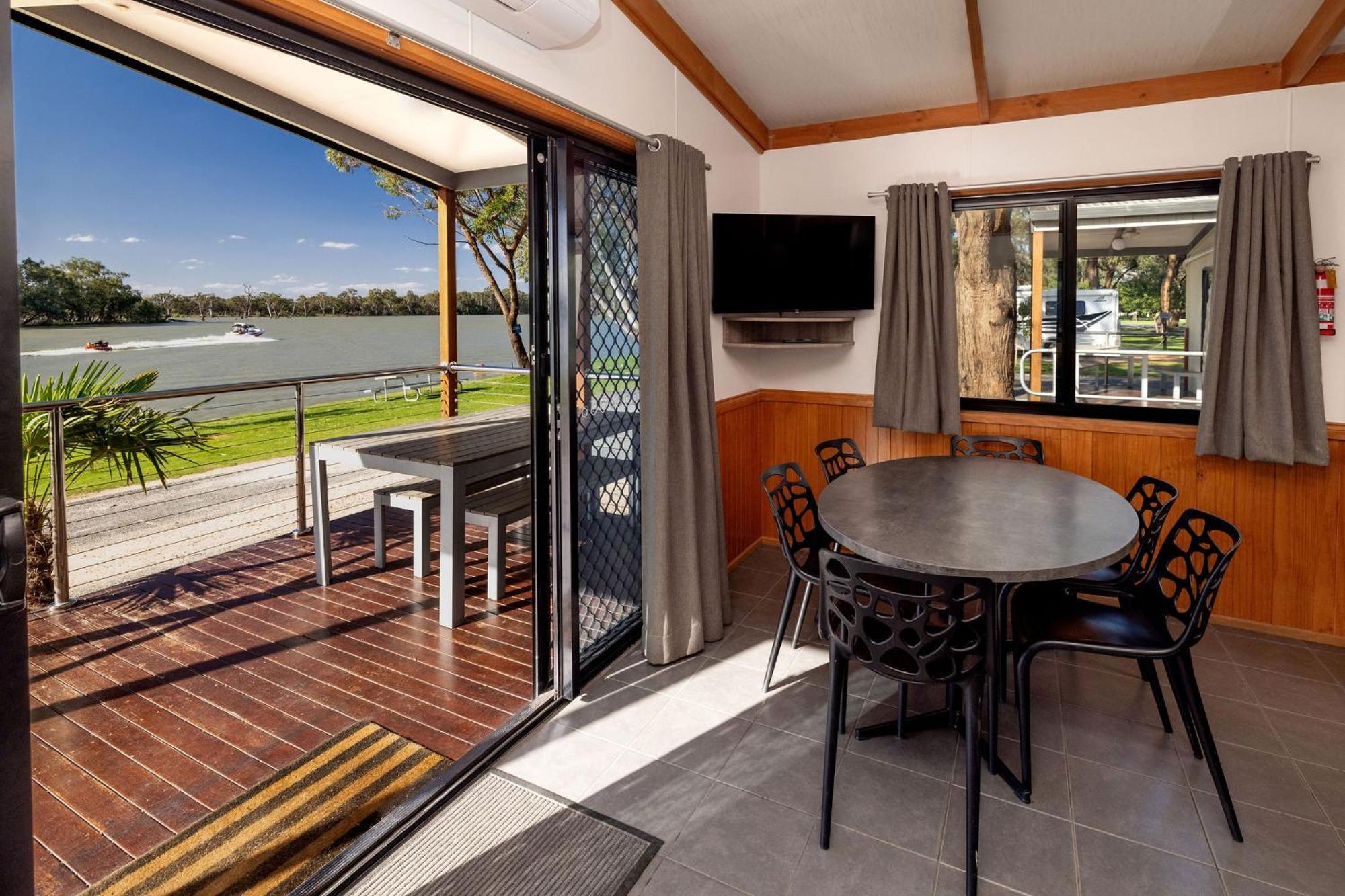 Big4 Renmark Riverfront Holiday Park Eksteriør bilde