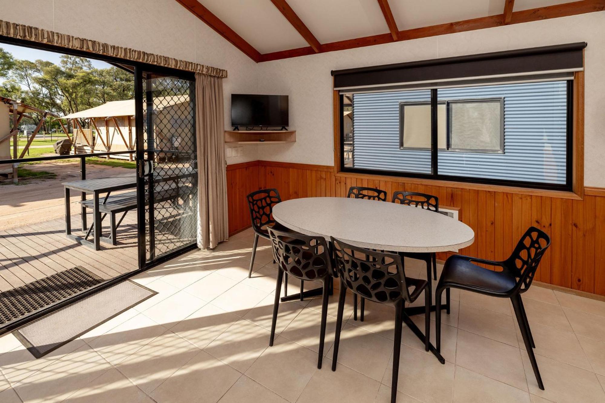 Big4 Renmark Riverfront Holiday Park Eksteriør bilde