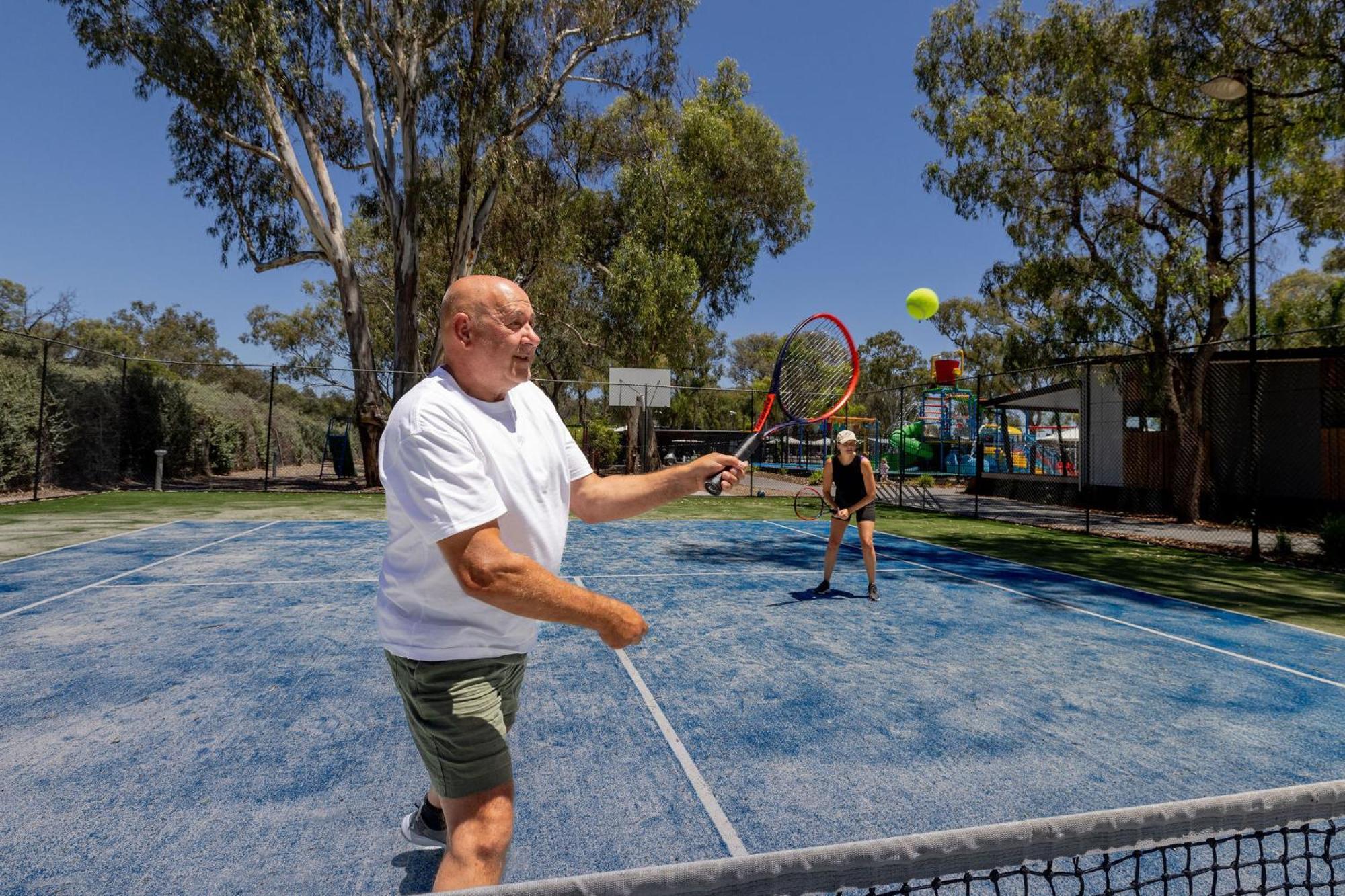 Big4 Renmark Riverfront Holiday Park Eksteriør bilde