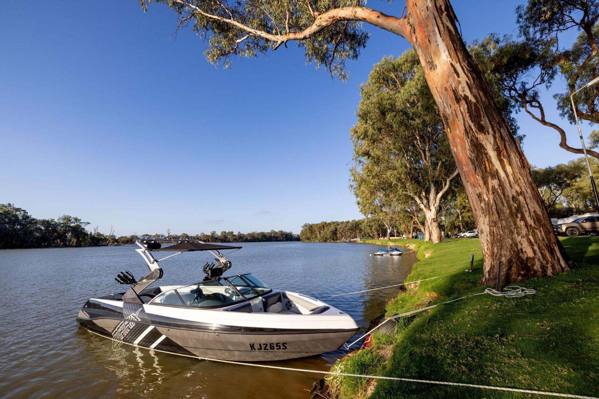 Big4 Renmark Riverfront Holiday Park Eksteriør bilde
